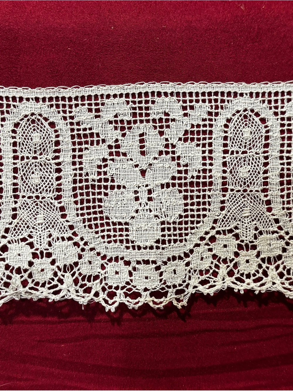 Antique Vintage Ecru Bobbin Lace Trim 4”X 5 Yards & 2” Floral Motif See Photos